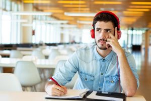 Top 10 Espacios para estudiar gratis en Madrid - Frasi di saluto - courrier en espagnol