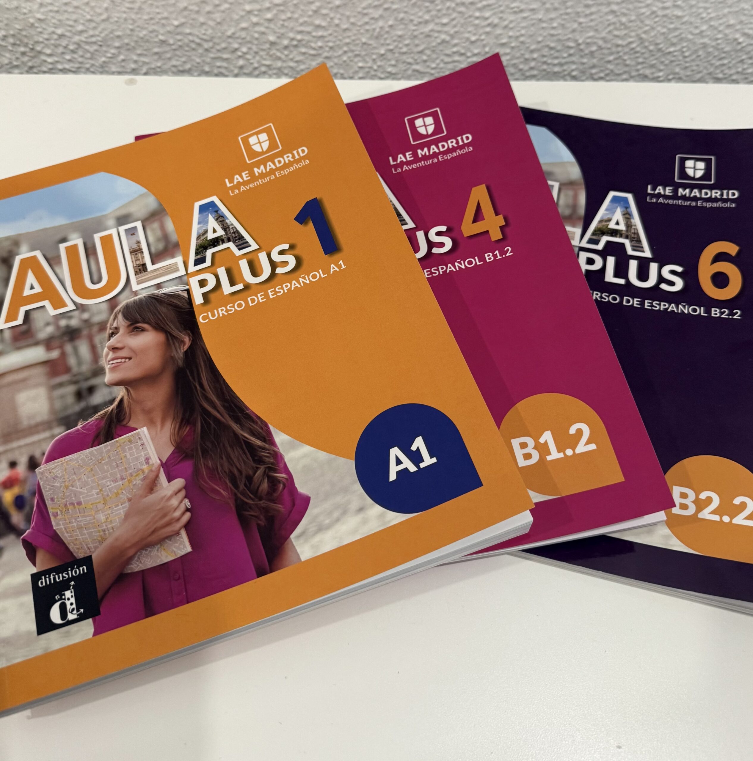 Picture of different levels of spanish learning books